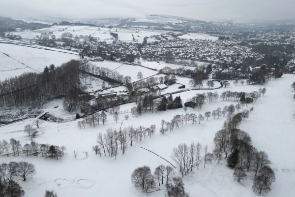 சந்திரா புயல்: பிரித்தானியர்களுக்கு பல்வேறு எச்சரிக்கைகள்